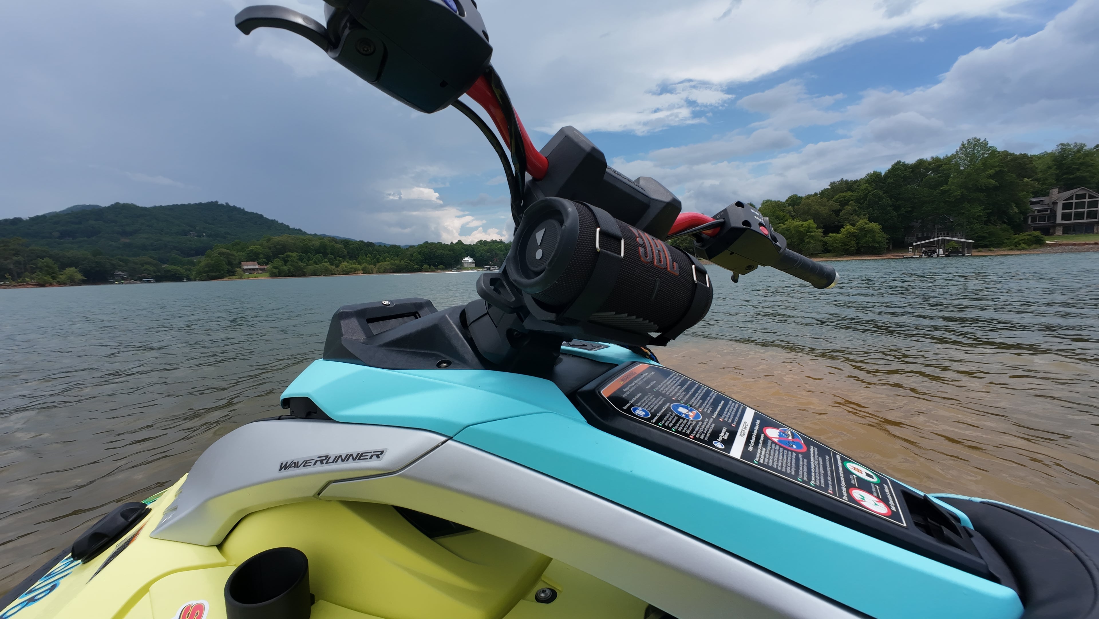 Yamaha Jet Blaster Speaker mount installed